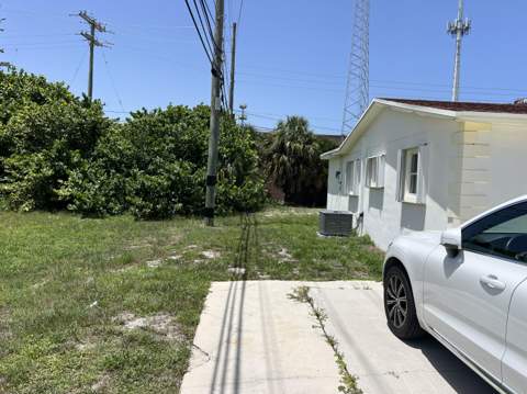 816 24th Avenue, Lake Worth Beach FL - photo 6 of 17