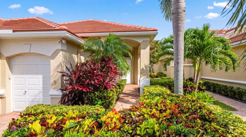 3 bedroom Single Family Residence at 4674 Hazleton Lane, Wycliffe - Huntington, Lake Worth — photo 3