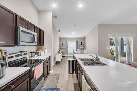 1220 SE Navajo Lane, Port St. Lucie FL - photo 12 of 42