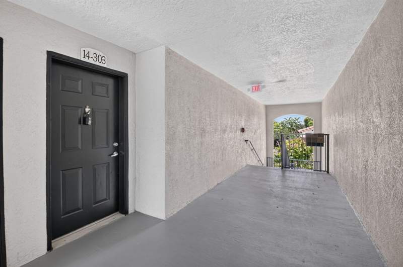 2 bedroom Condominium at 15135 Michelangelo Boulevard #303, Murano At Delray Beach Condo, Delray Beach — photo 3