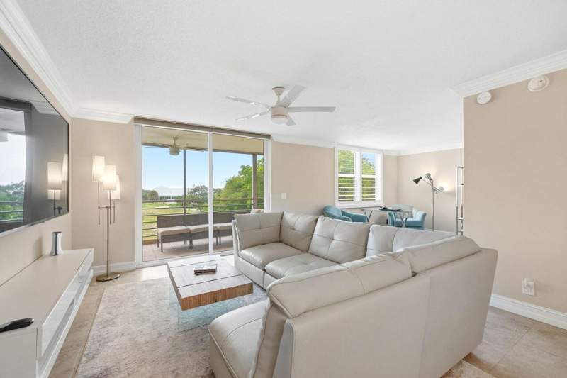 2 bedroom Condominium at 6000 NW 2nd Avenue ##437, Boca Teeca Condo 8, Boca Raton — photo 5