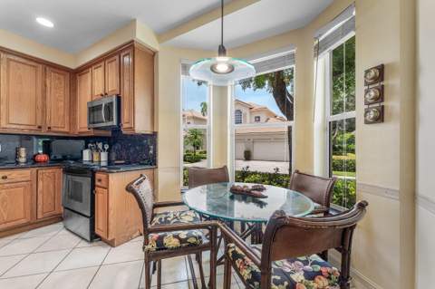 6166 Island Walk #B, Boca Raton FL - photo 7 of 45