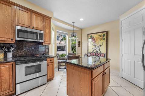 6166 Island Walk #B, Boca Raton FL - photo 6 of 45
