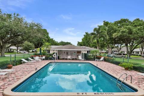 10127 41st Terrace #211, Boynton Beach FL - photo 21 of 51