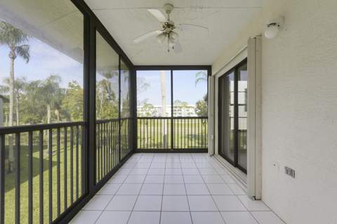 3254 Jog Park Drive, Greenacres FL - photo 17 of 27