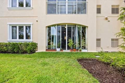 36 Harbour Isle Drive #104, Fort Pierce FL - photo 16 of 31