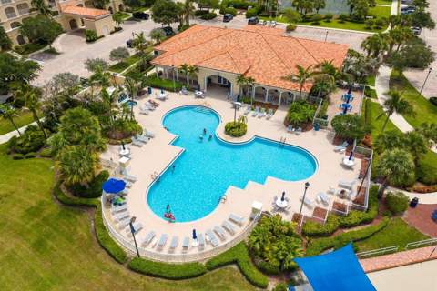 36 Harbour Isle Drive #104, Fort Pierce FL - photo 17 of 31