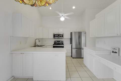 3254 Jog Park Drive, Greenacres FL - photo 12 of 27
