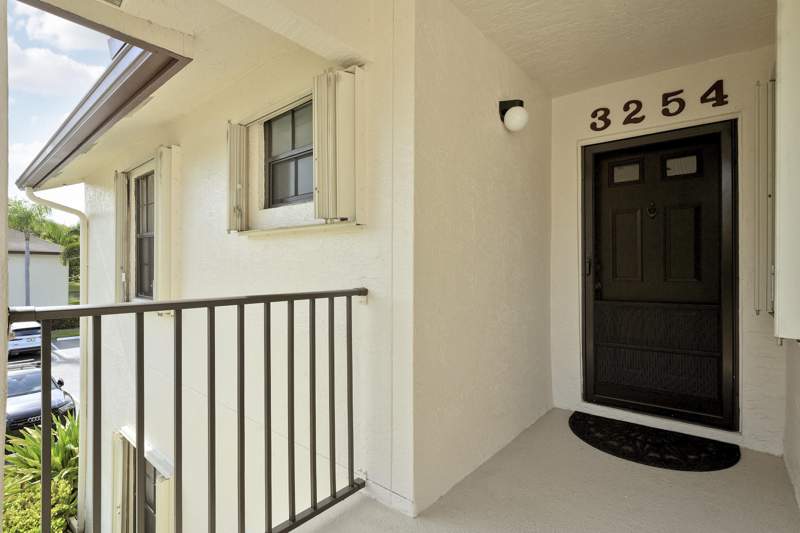 2 bedroom Condominium at 3254 Jog Park Drive, Park Pointe 2, Greenacres — photo 4