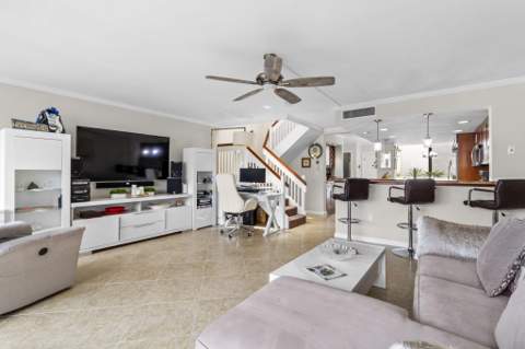 1100 SE 5th Court #68, Pompano Beach FL - photo 8 of 60