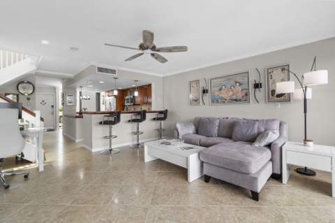 1100 SE 5th Court #68, Pompano Beach FL - photo 11 of 60