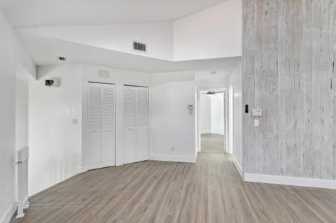 205 Sea Oats Drive #E, Juno Beach FL - photo 10 of 40