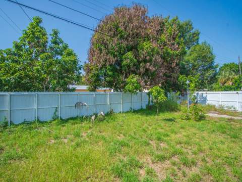 355 Johnston Street, Fort Pierce FL - photo 12 of 15