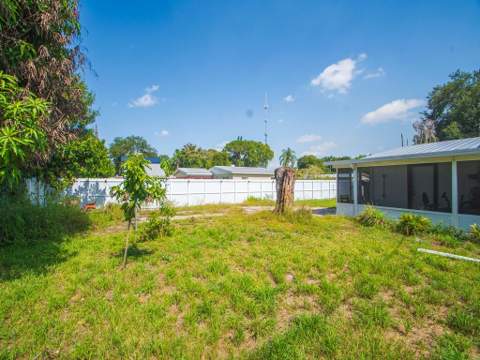 355 Johnston Street, Fort Pierce FL - photo 6 of 15
