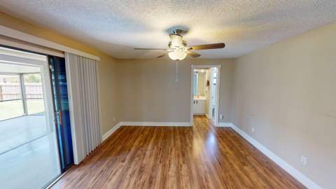 974 SE Belfast Avenue, Port St. Lucie FL - photo 18 of 61