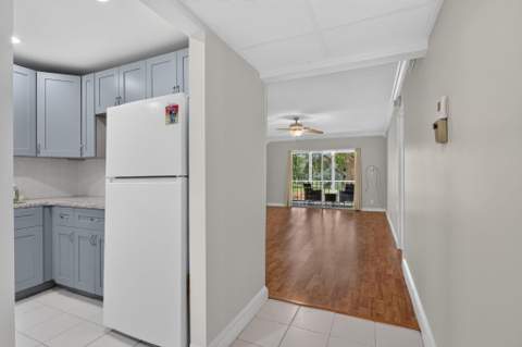 1030 Country Club Drive #205, Margate FL - photo 10 of 41