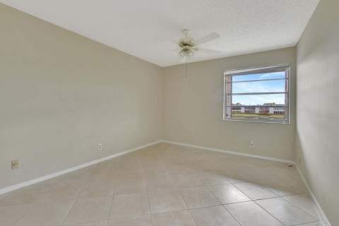187 Normandy D, Delray Beach FL - photo 19 of 43