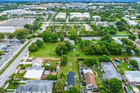 107 SW 4th Avenue, Delray Beach FL - photo 20 of 28