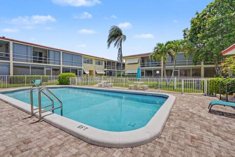 2202 NE 36th Street #17, Lighthouse Point FL - photo 20 of 22
