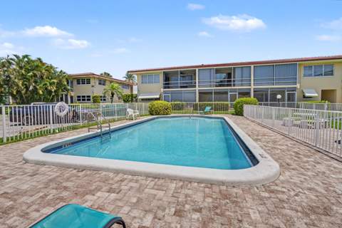 2202 NE 36th Street #17, Lighthouse Point FL - photo 16 of 22