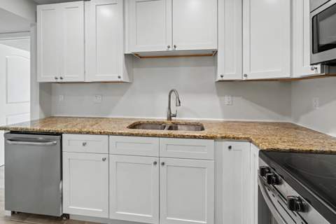 2202 NE 36th Street #17, Lighthouse Point FL - photo 8 of 22