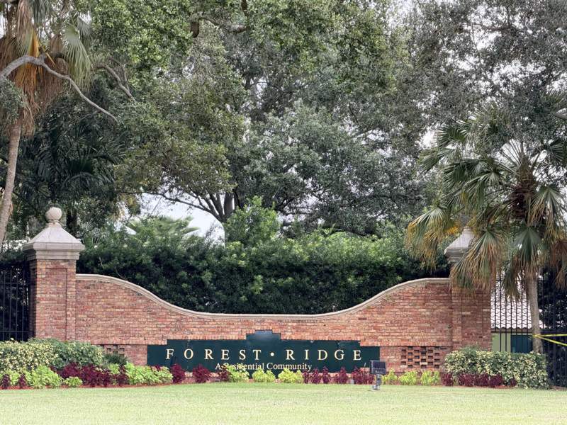 3 bedroom Single Family Residence at 8870 Woodside Court, Forest Ridge Cluster Homes II, Davie — photo 5