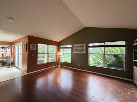 8870 Woodside Court, Davie FL - photo 20 of 30