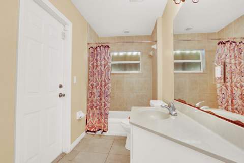 2826 SW Ann Arbor Road, Port St. Lucie FL - photo 20 of 40