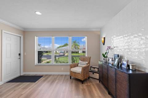 947 Circle Drive #C, Delray Beach FL - photo 6 of 25