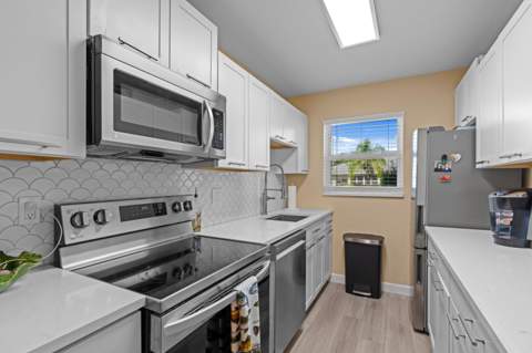 947 Circle Drive #C, Delray Beach FL - photo 11 of 25