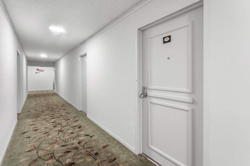 2 bedroom Condominium at 3589 S Ocean Boulevard #703, Mayfair House Condo, South Palm Beach — photo 2