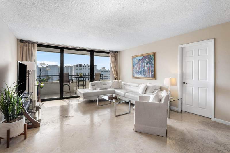 2 bedroom Condominium at 3589 S Ocean Boulevard #703, Mayfair House Condo, South Palm Beach — photo 5