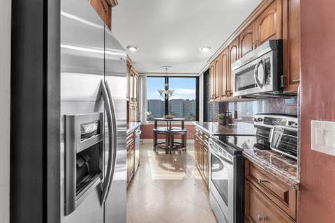3589 S Ocean Boulevard #703, South Palm Beach FL - photo 9 of 56