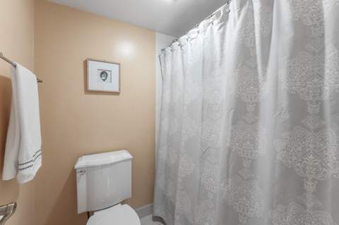 3589 S Ocean Boulevard #703, South Palm Beach FL - photo 15 of 56