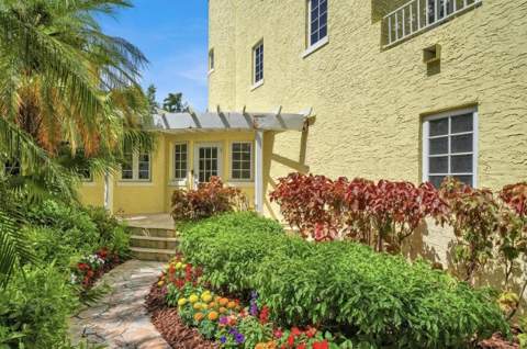 1201 N Swinton Avenue, Delray Beach FL - photo 7 of 40