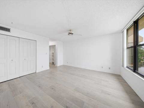 6539 Coral Lake Drive #403, Margate FL - photo 17 of 26