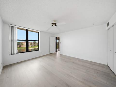 6539 Coral Lake Drive #403, Margate FL - photo 18 of 26