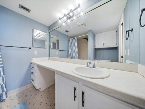 6539 Coral Lake Drive #403, Margate FL - photo 20 of 26