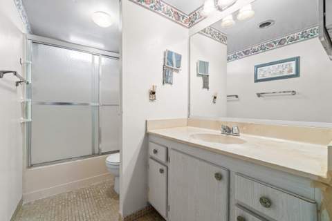 2615 NE 3rd Court #308, Boynton Beach FL - photo 8 of 27