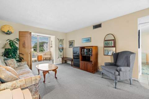 2615 NE 3rd Court #308, Boynton Beach FL - photo 15 of 27