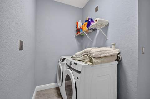 308 Spruce Street, Boynton Beach FL - photo 13 of 77
