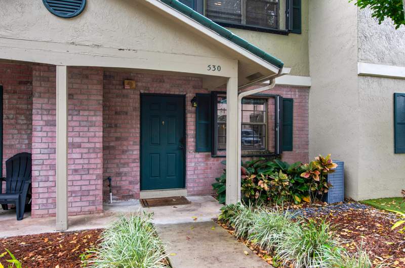 2 bedroom Townhouse at 530 Westree Lane #530, Village Townhouses-Jacaranda, Plantation — photo 2