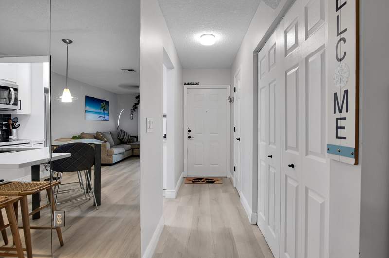 2 bedroom Townhouse at 530 Westree Lane #530, Village Townhouses-Jacaranda, Plantation — photo 5