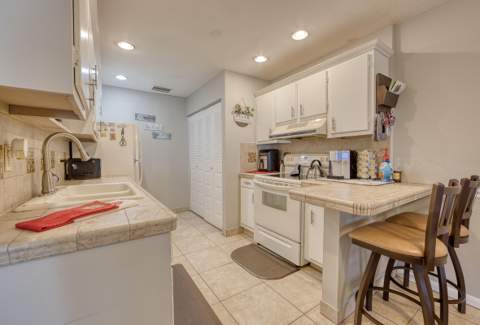 5037 Alfred Drive, West Palm Beach FL - photo 11 of 20