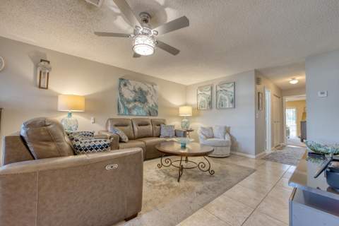 5037 Alfred Drive, West Palm Beach FL - photo 12 of 20