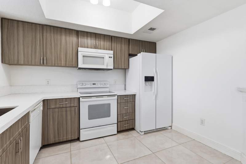 3 bedroom Condominium at 785 SW 148th Avenue #1402, Villas De Tuscany Condo, Sunrise — photo 2