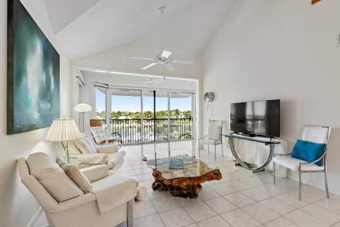 542 Bay Colony Drive #542, Juno Beach FL - photo 13 of 101