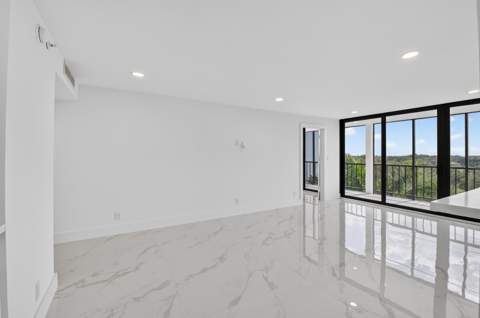 7835 Lakeside Boulevard #972, Boca Raton FL - photo 6 of 84