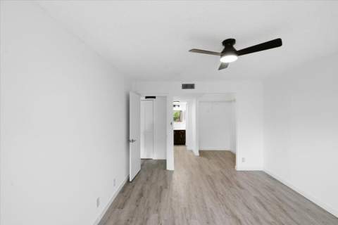 6301 N University Drive #206, Tamarac FL - photo 13 of 36