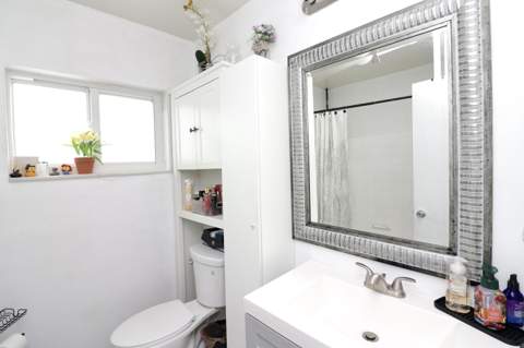 8103 NW 58th Place, Tamarac FL - photo 12 of 30